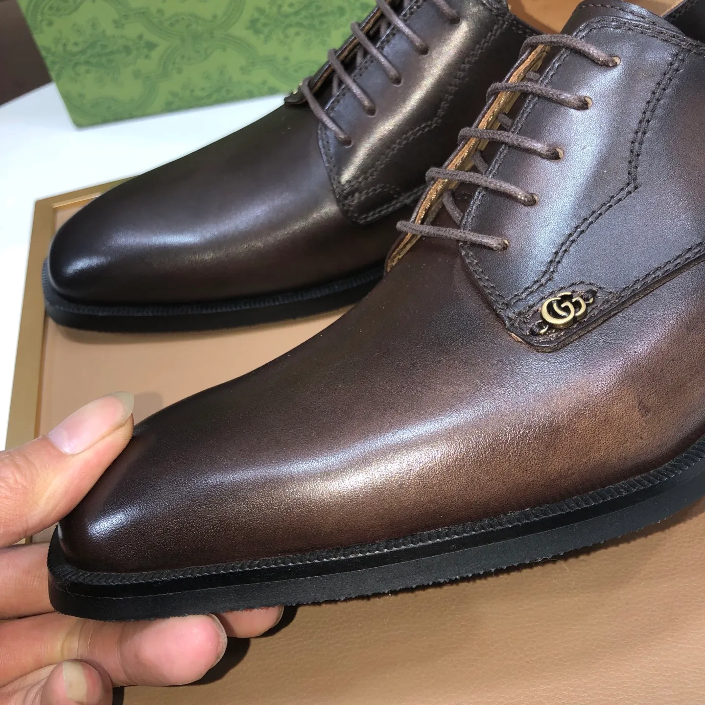 Men's shoes 💰580💰[GUCCI—Gucci] The latest high-end version of Gucci. Official website new model. Available at the same time at counters, the uppers are made of original cowhide imported from Italy/matched with the original special material splicing design concept; "highlight, high-end, grade, extravagance" and exquisite workmanship (original mesh fabric) sole: original factory special outsole size (38-45) (custom-made 45 non-returnable)